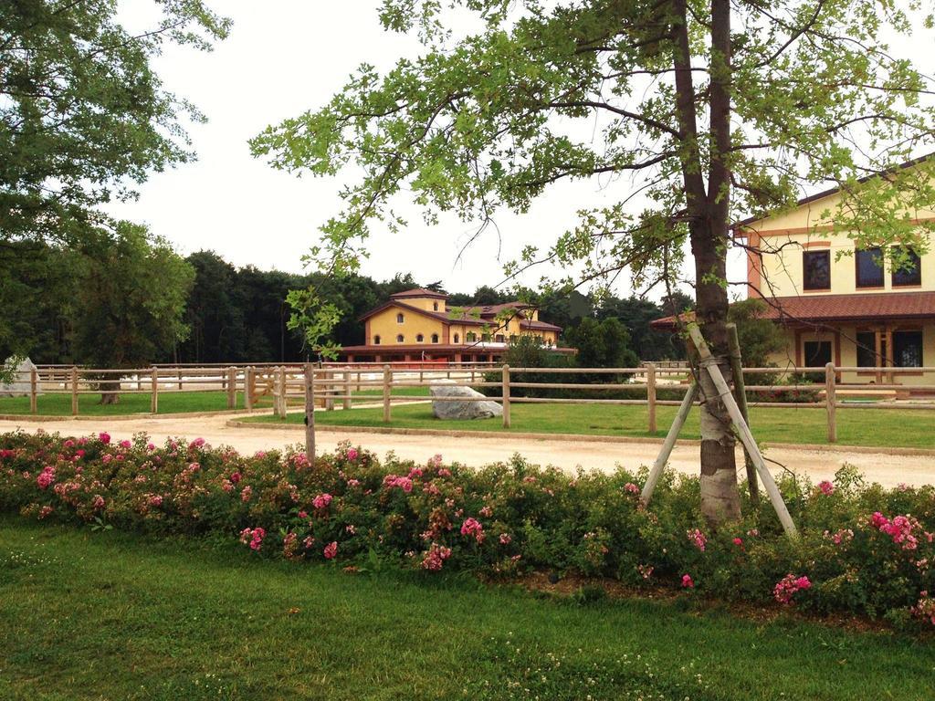 Agriturismo Il Boschetto Ornago Eksteriør bilde